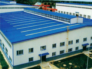 Installation of factory roof colored steel tiles